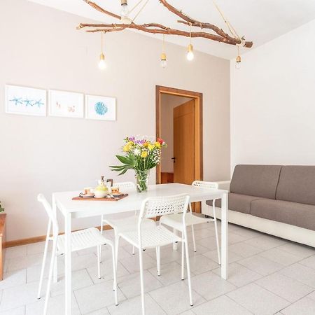 Casa Vacanza Trentapassi Rivabella 2-6 Posti Letto Gallipoli Exterior foto